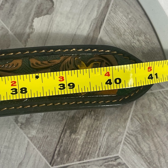 American Bison Western Leather Belt M 34-36 Tooled Floral Buckle - Picture 7 of 7